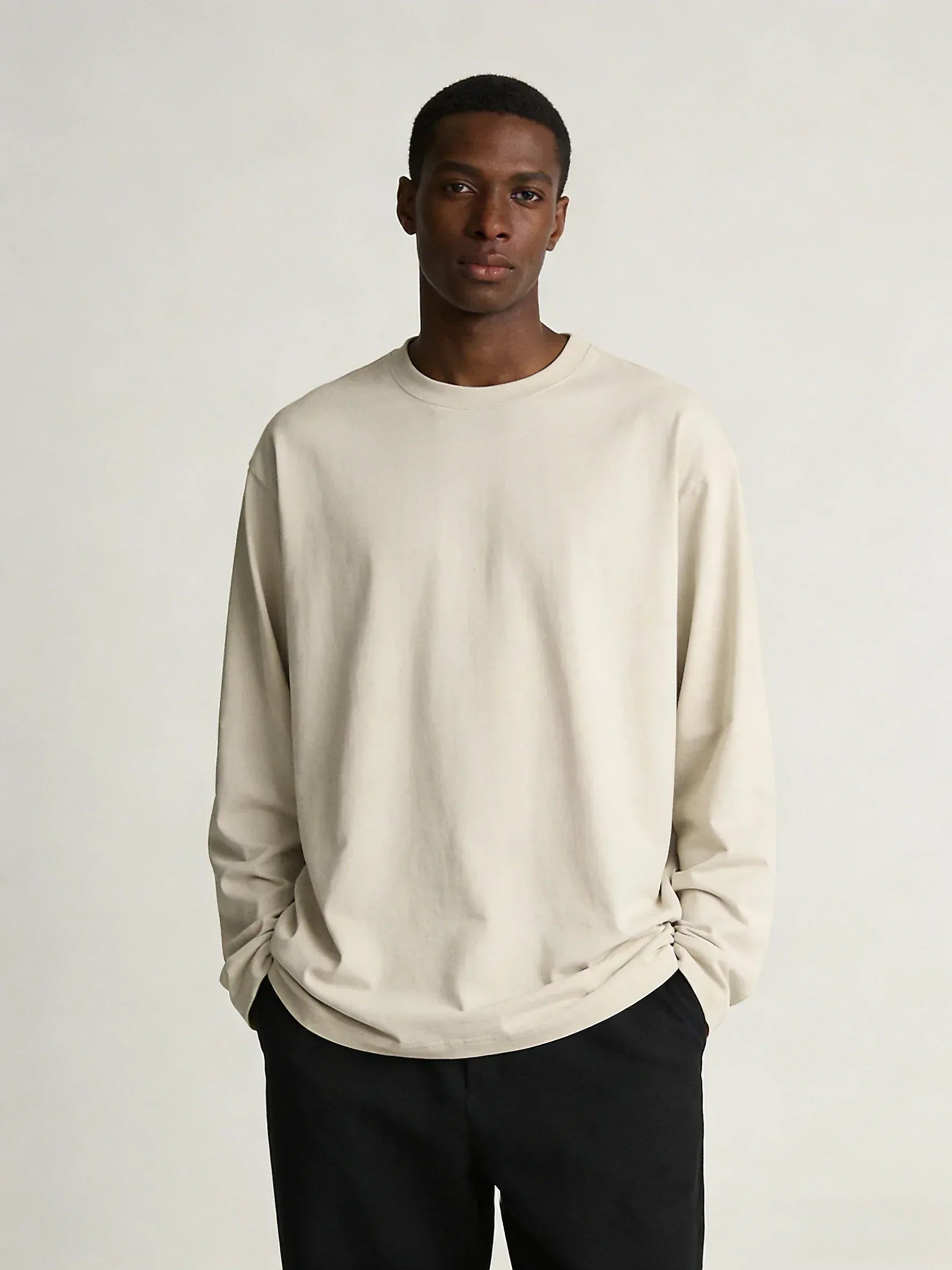 AI_3 - SourceFlow Garments