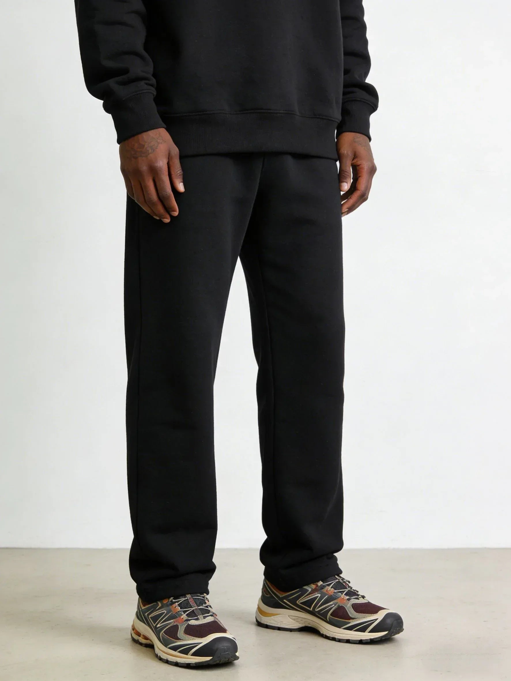 AI_6_bba4543e-d99d-47d1-b698-7c0993e56cc0 - SourceFlow Garments
