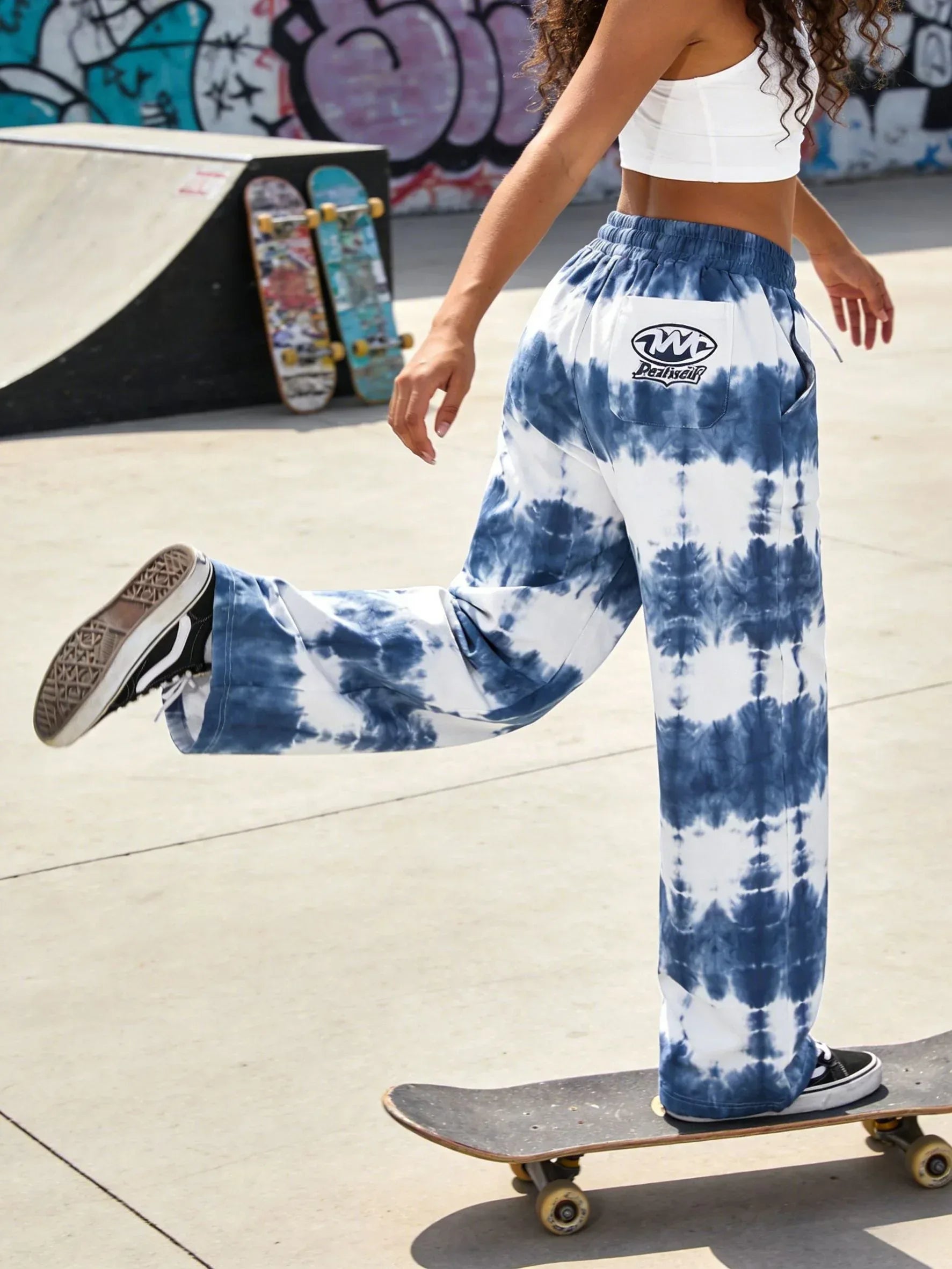 AI_9_dc8a2a5f-dc4a-4af0-a82e-9e17d7b1778a - SourceFlow Garments